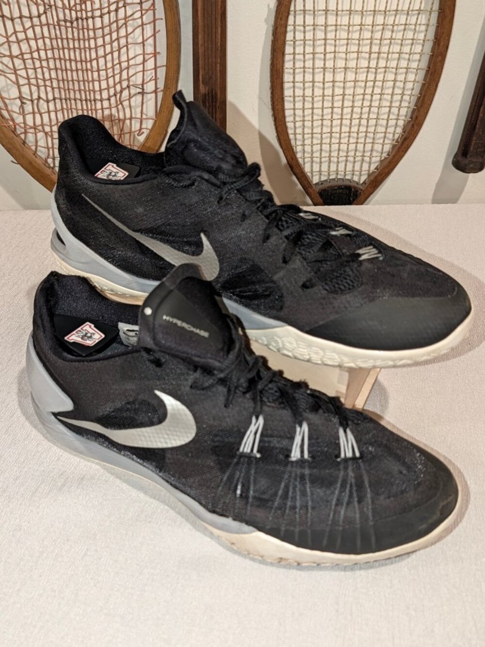 Nike HyperChase Team Basketball Shoes